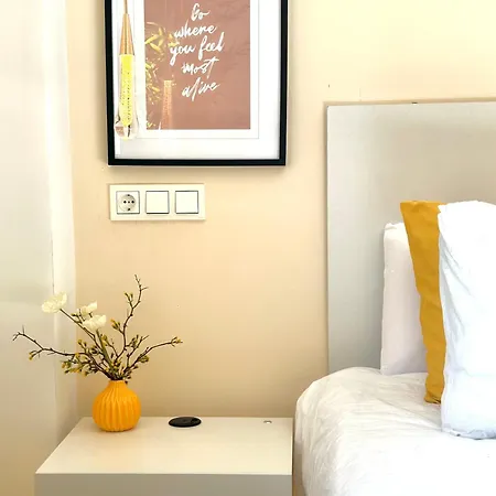 Lux Modern